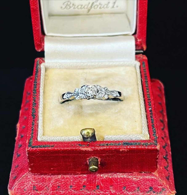 fine_vintage_1940s_Diamond_Ring