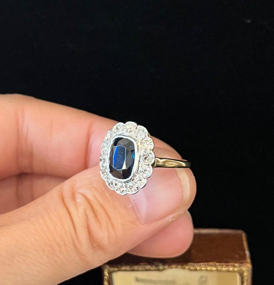 vintage_Sapphire_and_Diamond_engagement_Ring