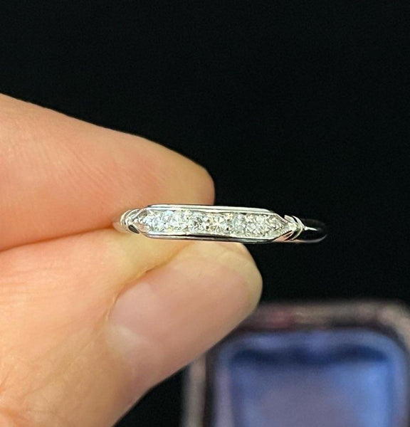 antique_1930s_Platinum_Diamond_Wedding_Band