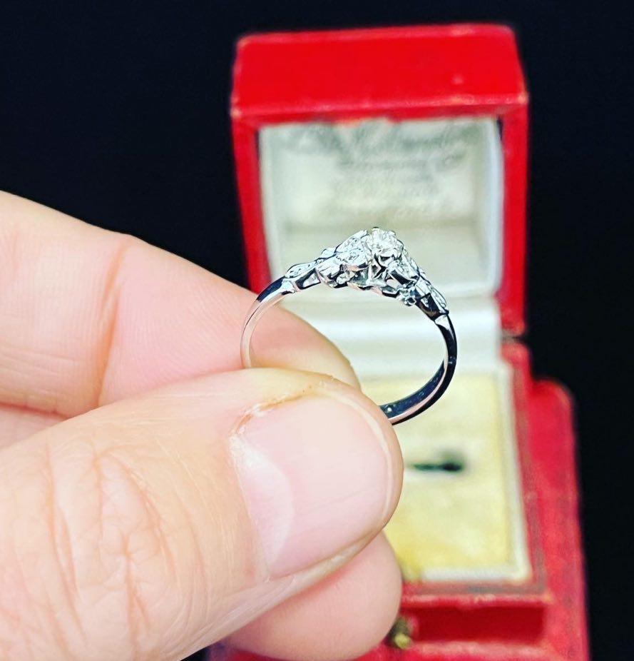 1940s_18ct_white_gold_Diamond_Ring