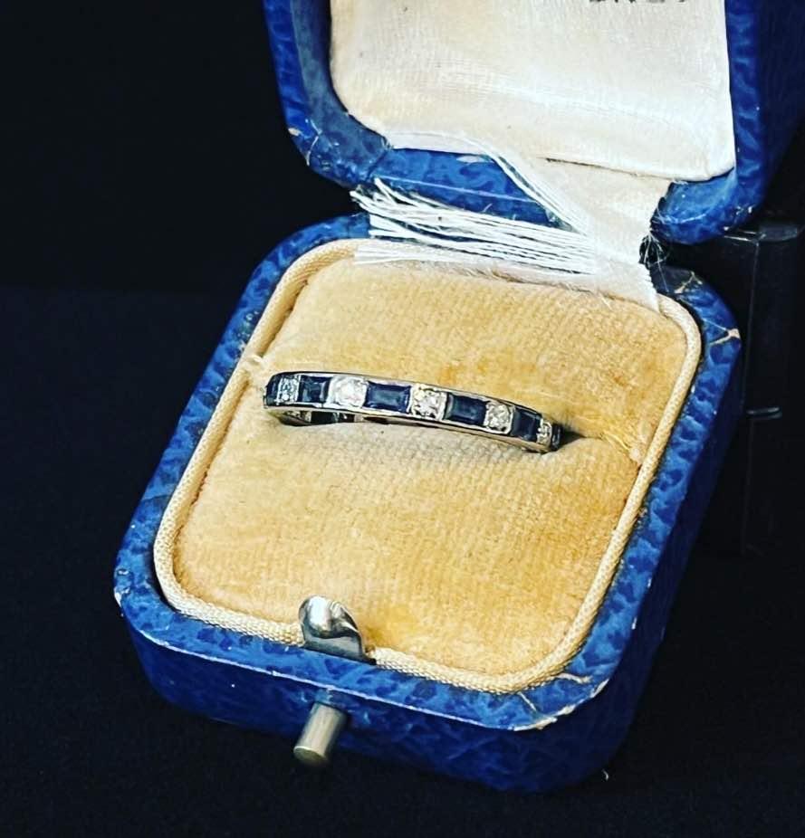 antique_Full_Circle_Eternity_Band