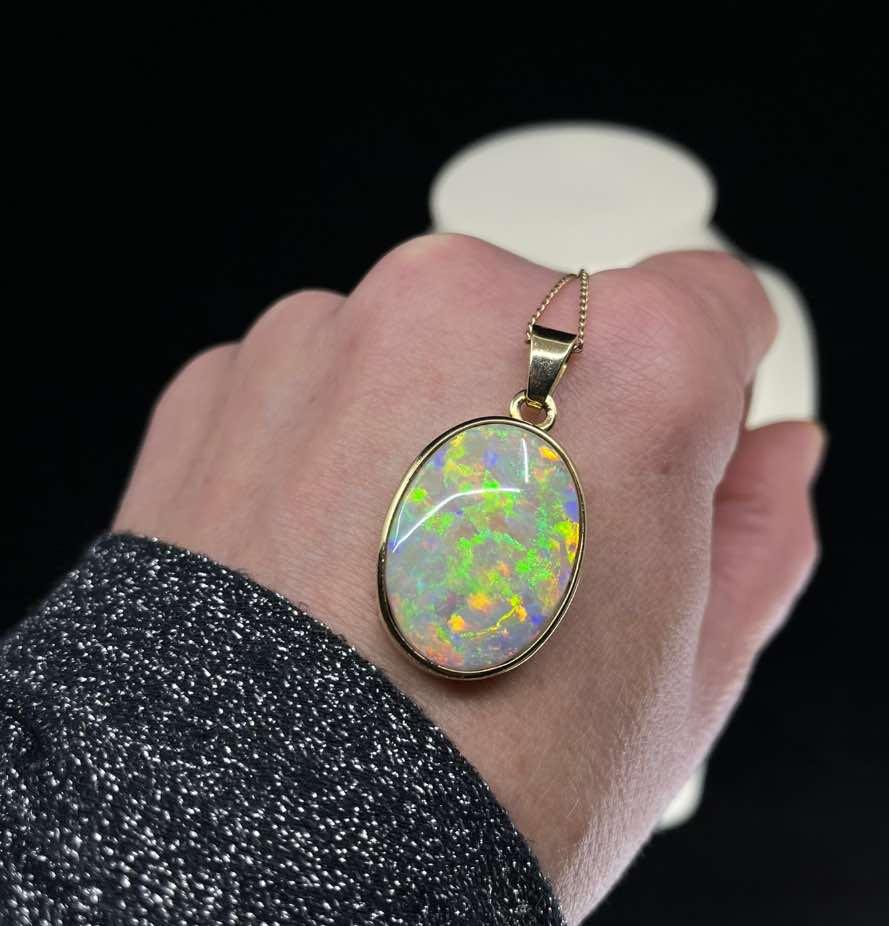 1940s_Solid_Opal_Lightning_Ridge_Pendant_2