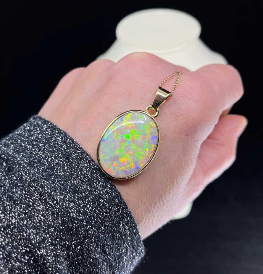 1940s_Solid_Opal_Lightning_Ridge_Pendant_3