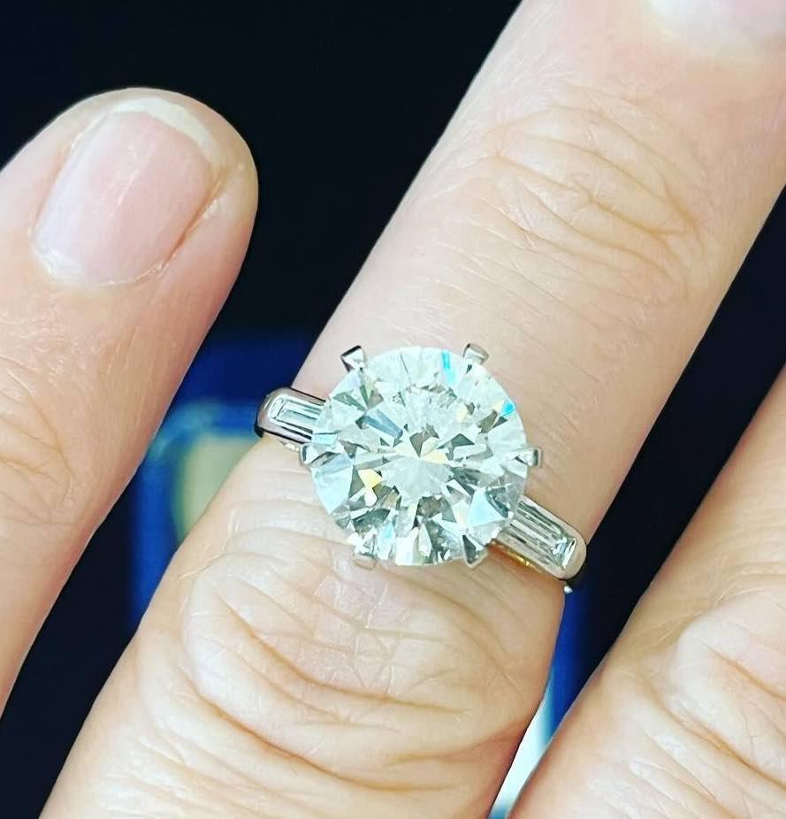 Antique_3.51ct_Brilliant_Cut_Diamond_Engagement_Ring