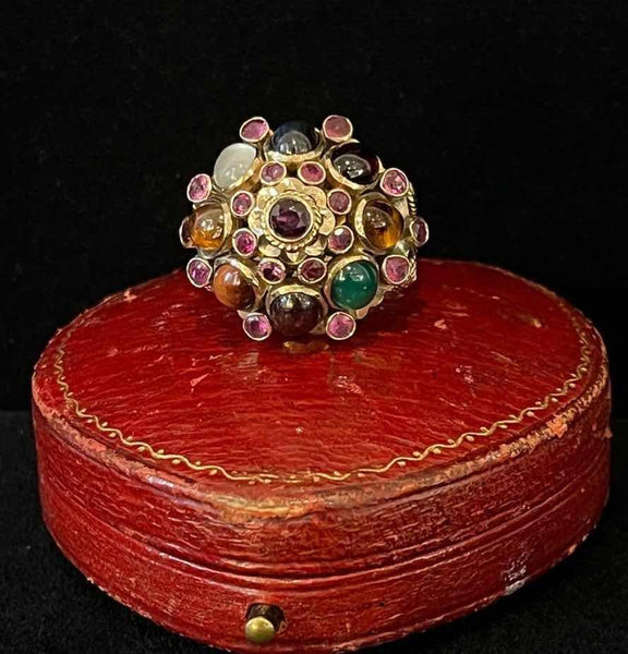 1950s_Princess_Gemstone_Ring