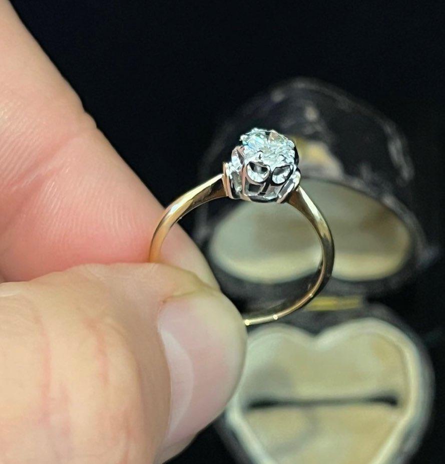 vintage_1950s_Solitaire_Brilliant_Cut_Diamond_Ring