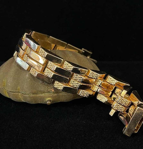 1960s_Italian_15ct_yellow_gold_geometric_link_bracele