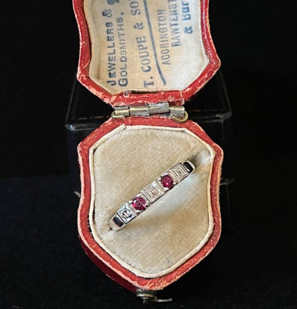 1970s_Australian_Prouds_18ct_white_gold_ruby_and_Diamond_Ring