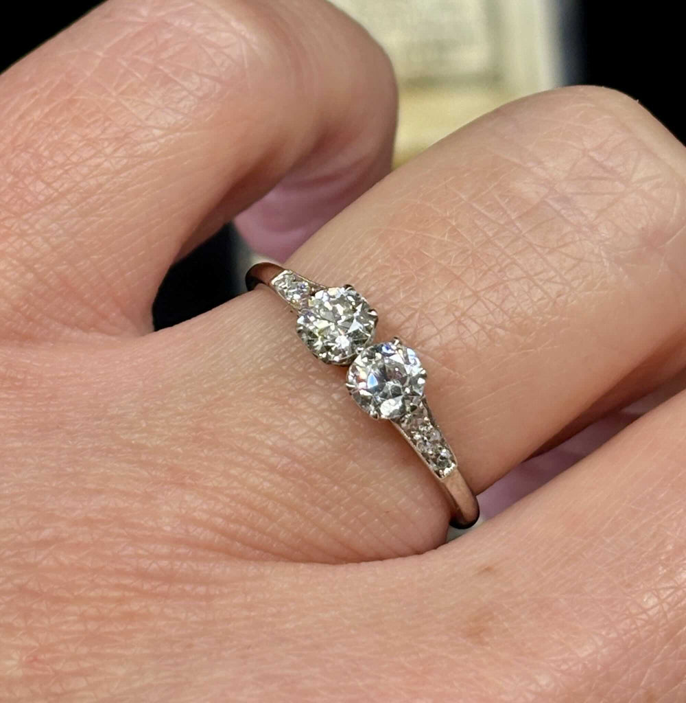 Vintage Australian Hardy Brothers diamond ring with Art Deco era diamond setting