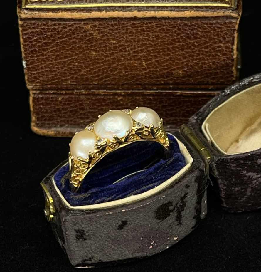 Classic_1914_Pearl_and_Diamond_Half_Hoop_Ring_in_18ct_Gold