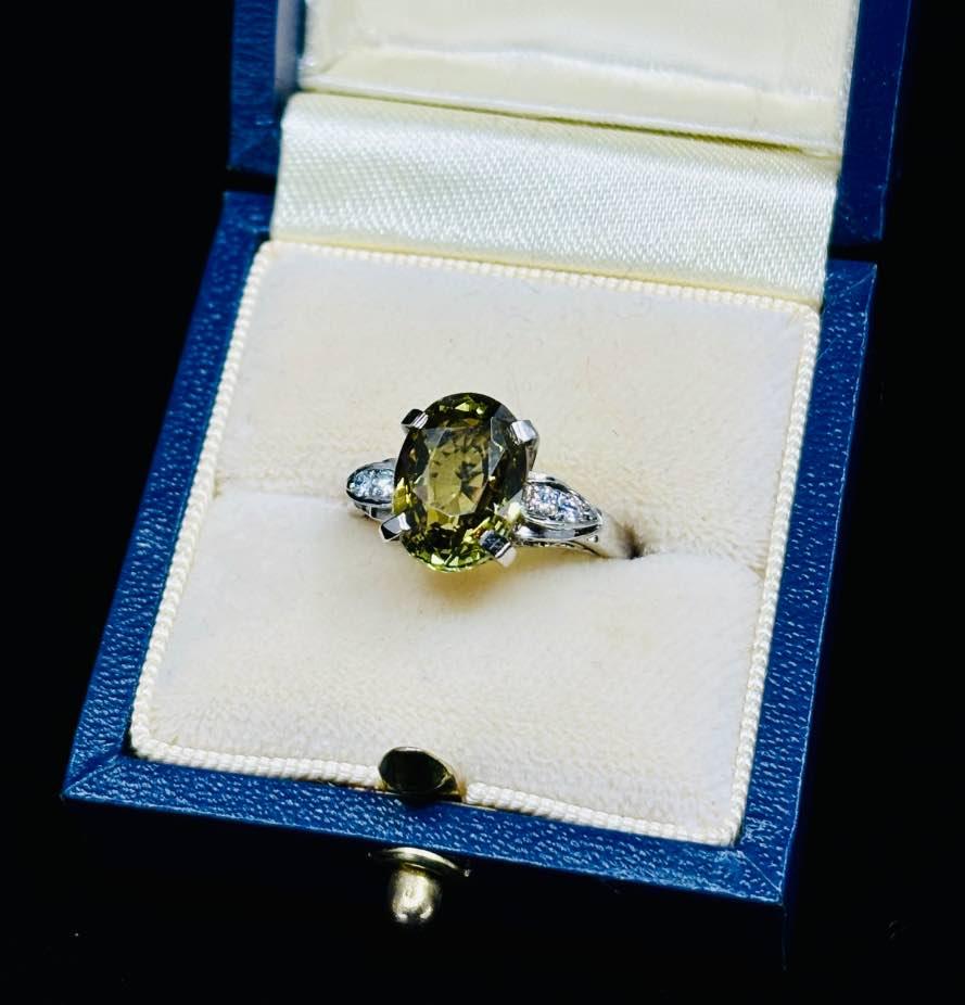 Rare-Alexandrite-_-Diamonds