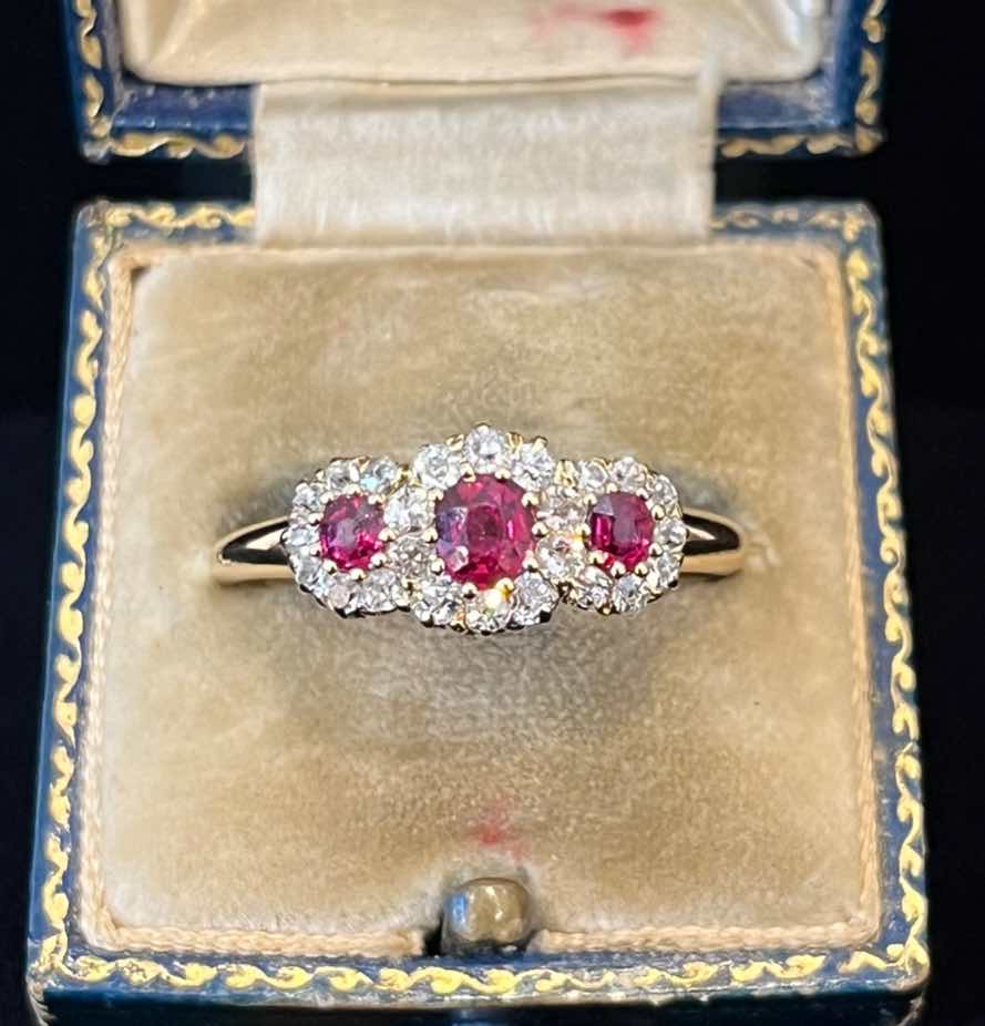Victorian_Ruby_and_Diamond_Triple_Round_Cluster_Ring