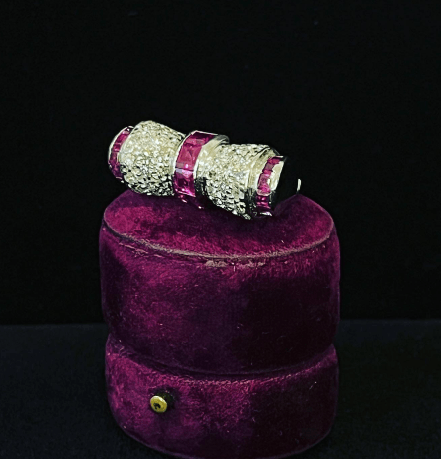 Vintage_Art_Deco_Platinum_Ruby_RIng