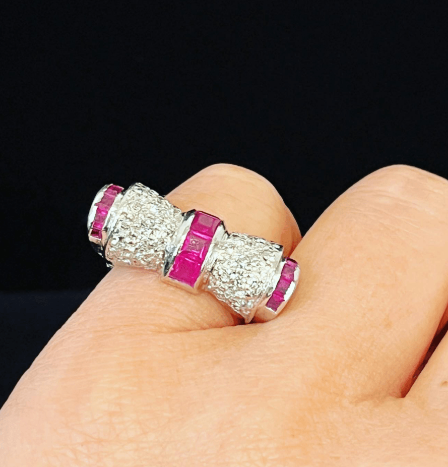Art_Deco_Ruby_Diamond_Bow_Ring