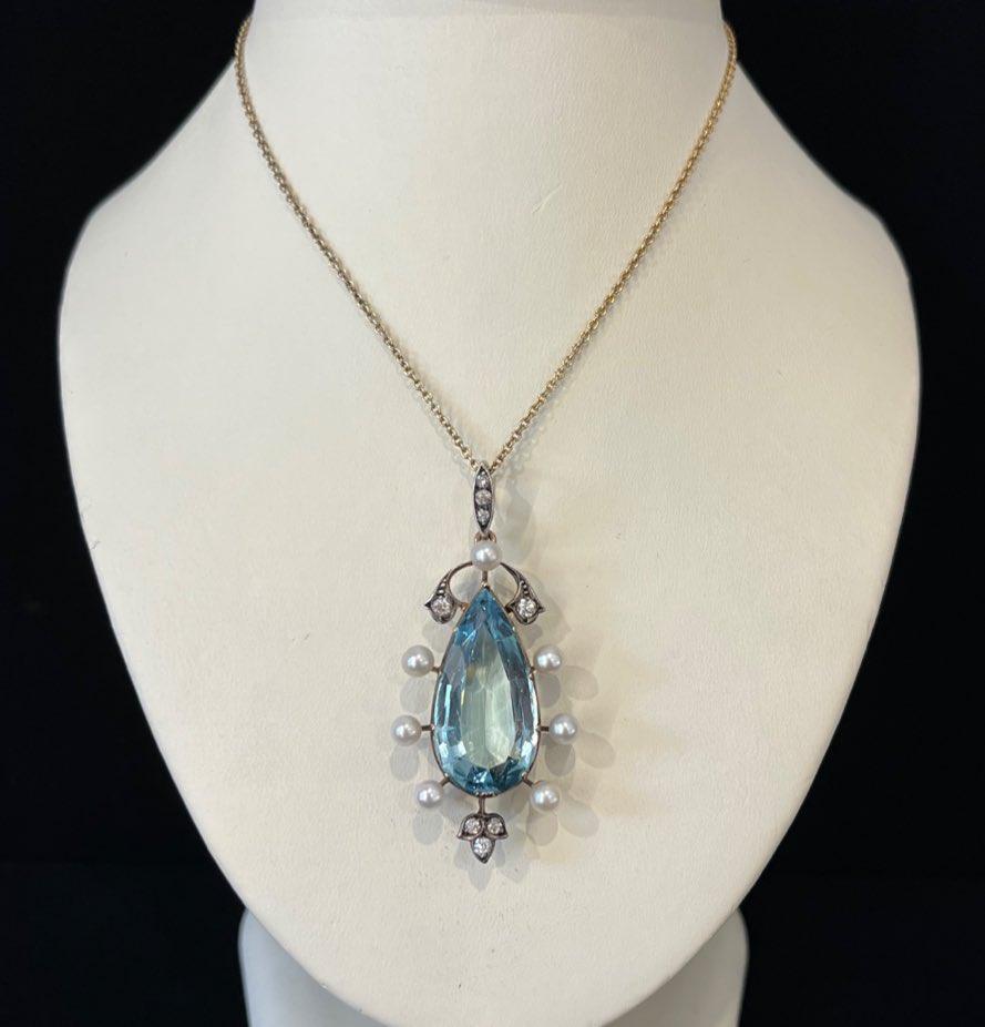 Art_Nouveau_Aquamarine_Pearl_pendant