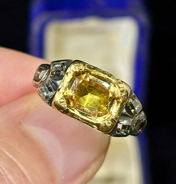 Georgian yellow topaz and diamond ring in 18ct gold circa 1820