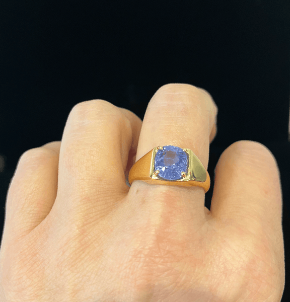 Sapphire ring co deals