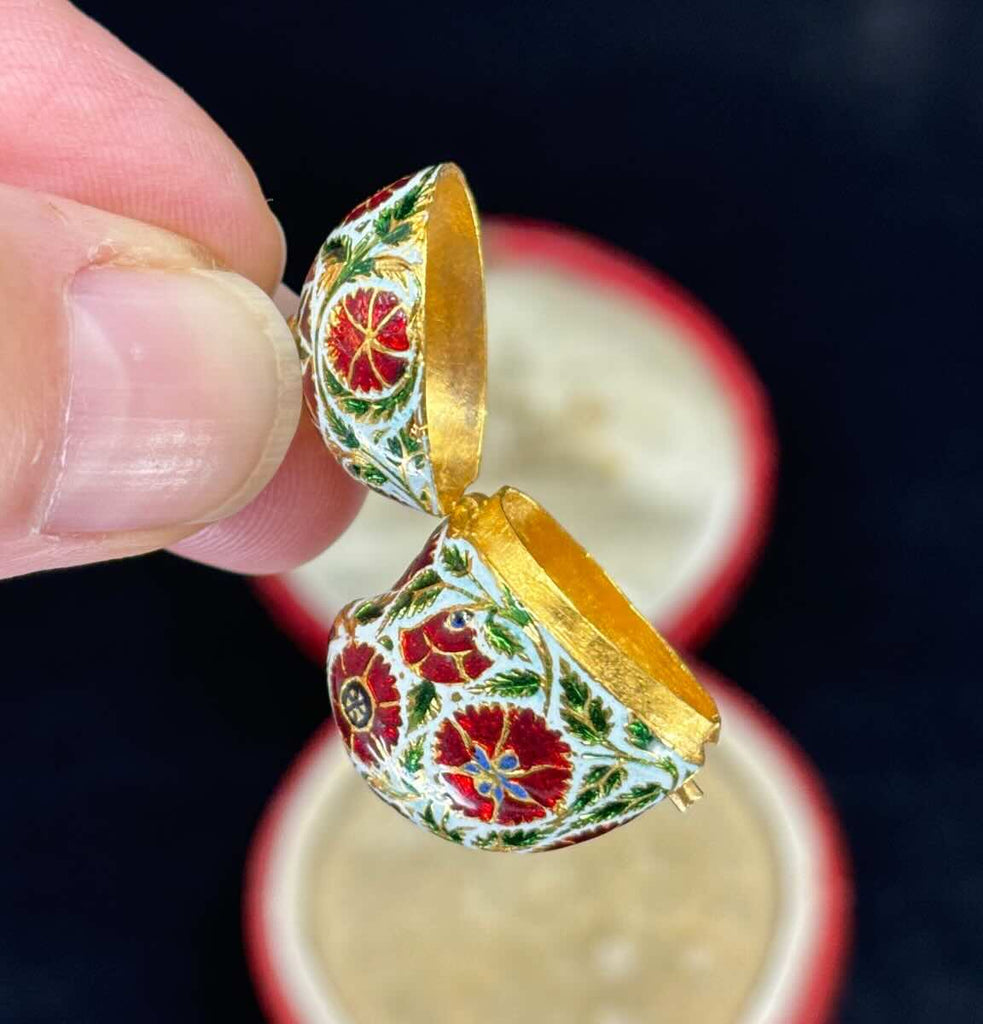 Mint-condition Victorian pomander pendant, 22ct yellow gold, cloisonné-style red and white enamel floral decoration.