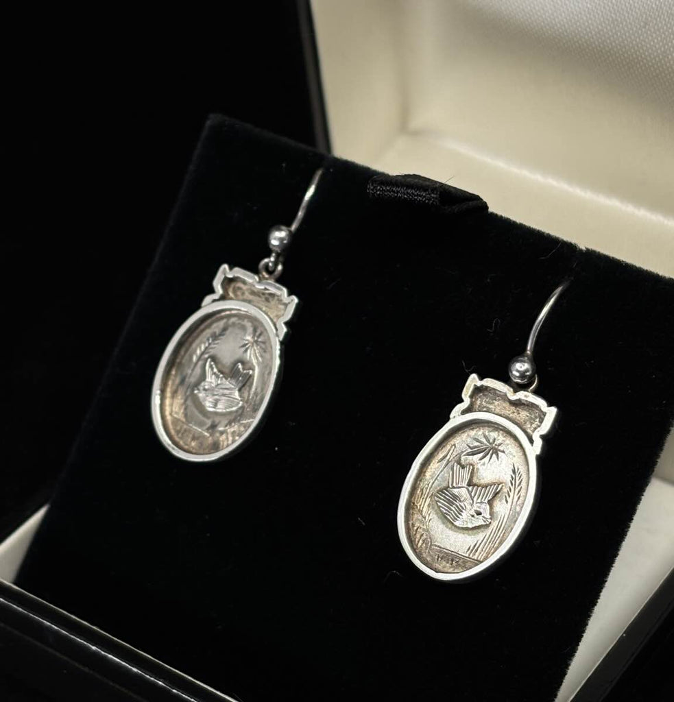 Sterling silver Victorian earrings with exquisite chinoiserie-style craftsmanship.