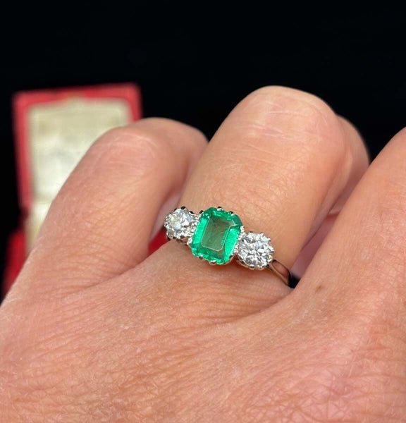  Vintage Colombian emerald engagement ring with emerald‑cut 1.15ct centre and G‑colour old European diamonds.